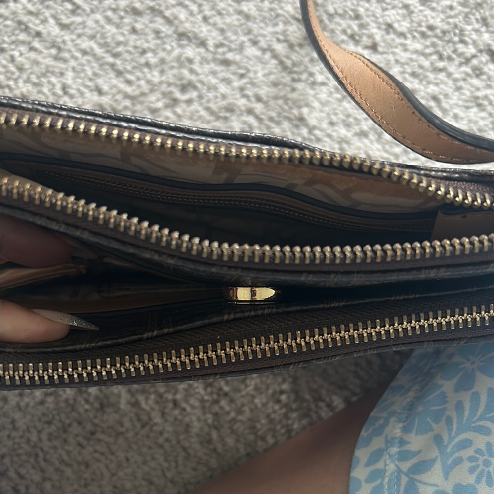 Calvin Klein Brown Crossbody Bag with Adjustable Strap - Picture 4 of 6